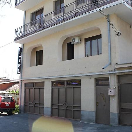 Hotel For You يريفان المظهر الخارجي الصورة